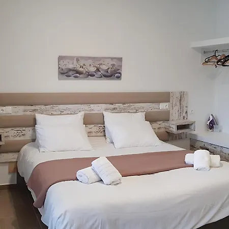 Ola Kala Apartments And Rooms Vlikhón Zimmer foto